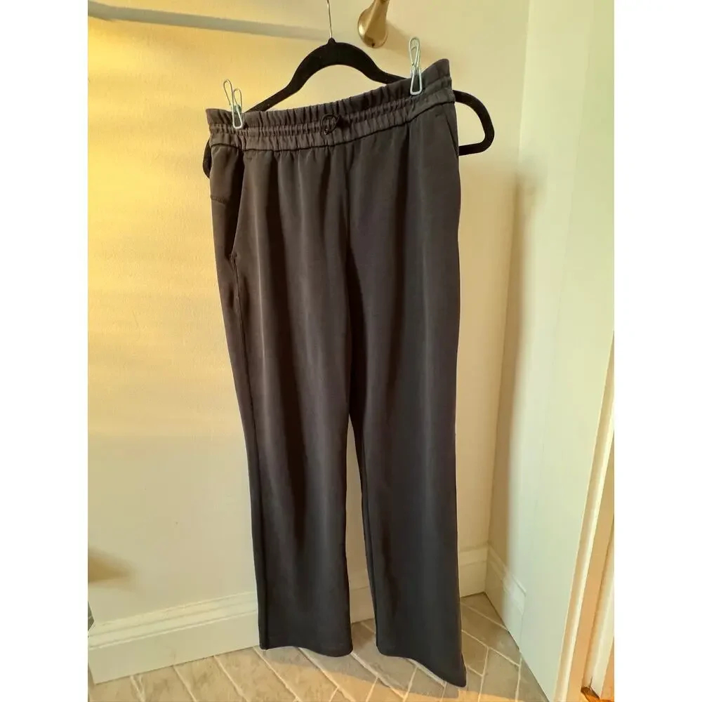Lululemon Black Softstreme High-Rise Straight Leg Pant Regular Size 6 Small